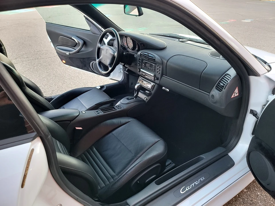 1999 Porsche 996 Carrera - Image 20 of 30