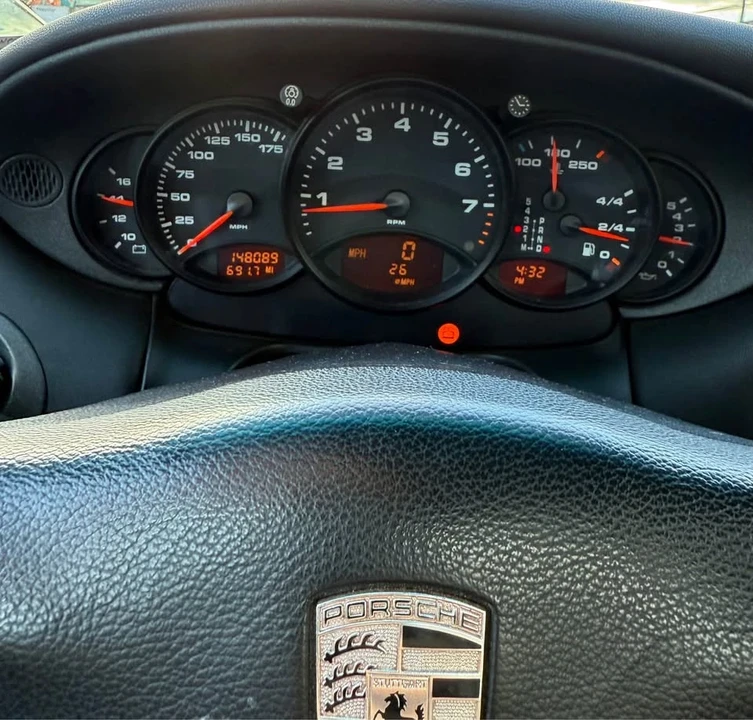 1999 Porsche 996 Carrera - Image 10 of 10