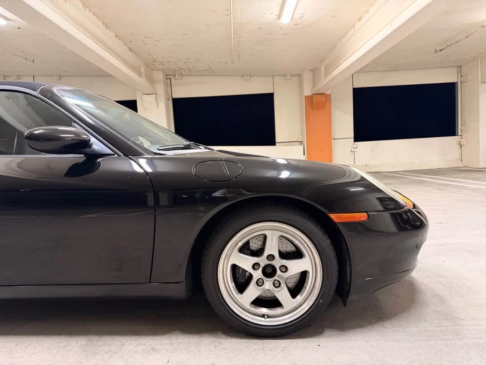 1999 Porsche 996 Carrera - Image 10 of 18