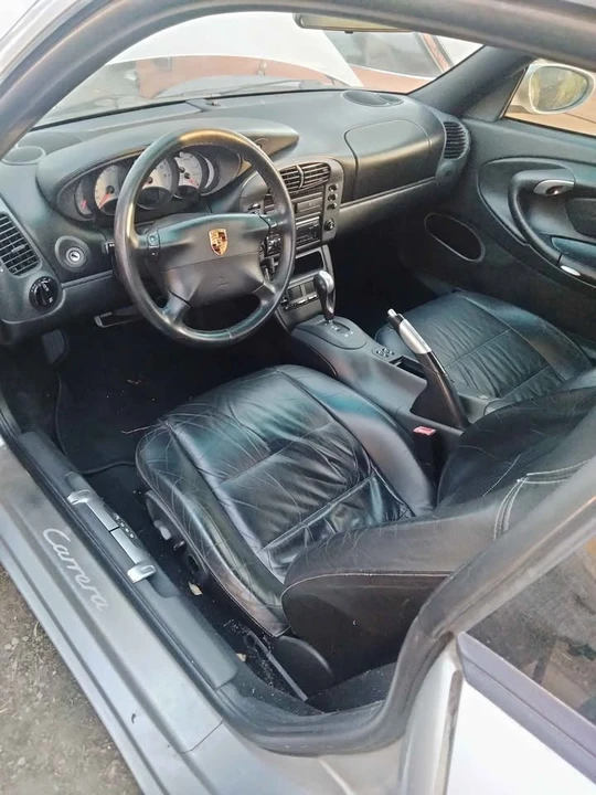 1999 Porsche 996 Carrera - Image 9 of 10