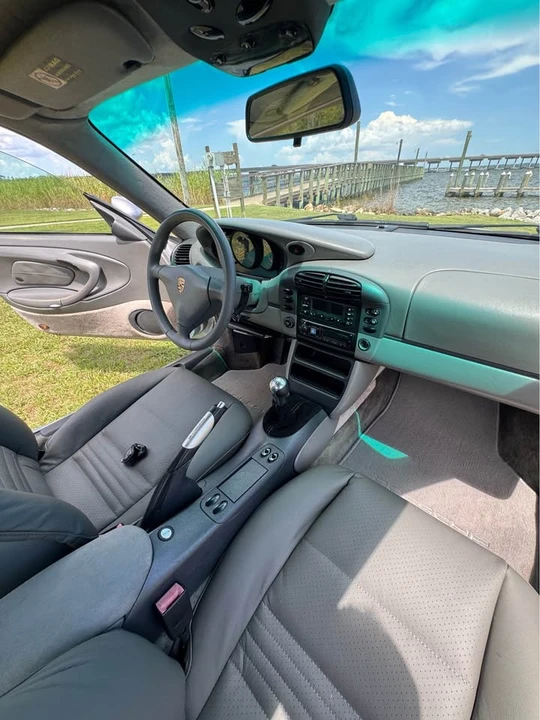 1999 Porsche 996 Carrera - Image 19 of 20