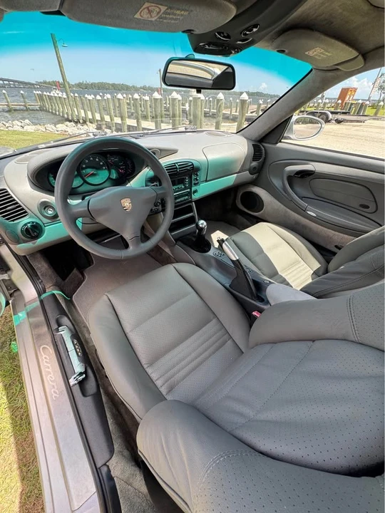 1999 Porsche 996 Carrera - Image 11 of 20