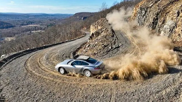 1999 Porsche 911 Carrera 2 Coupe