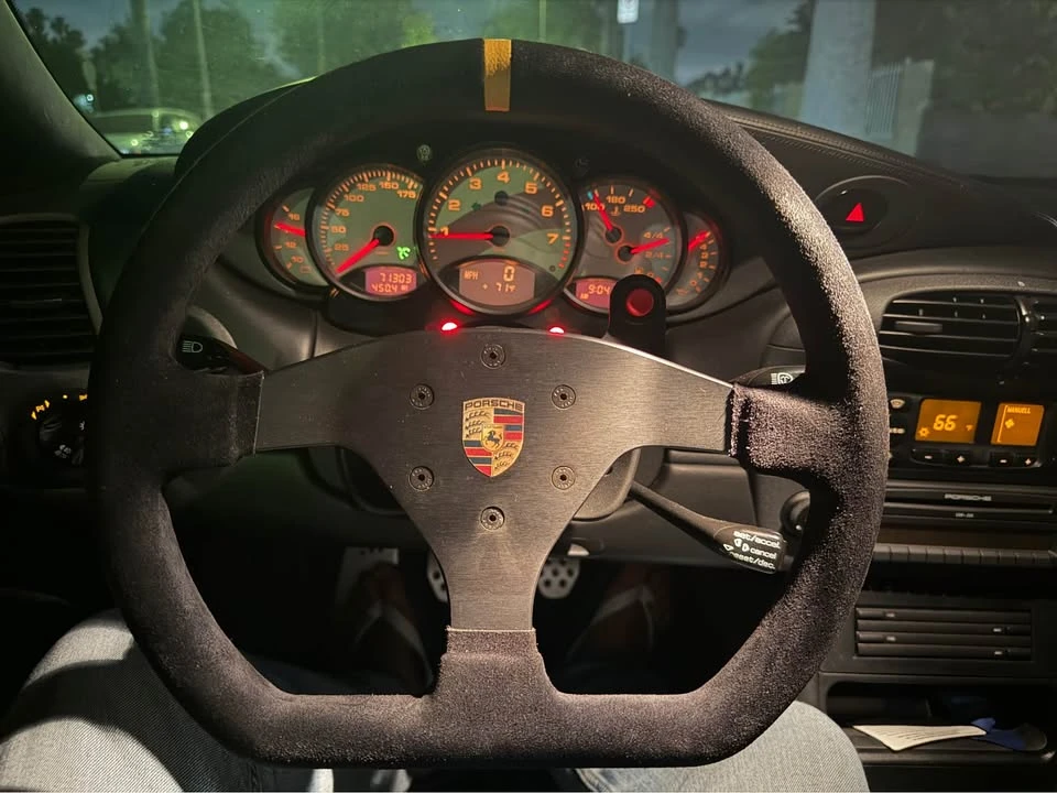1999 Porsche 996 Carrera - Image 13 of 16