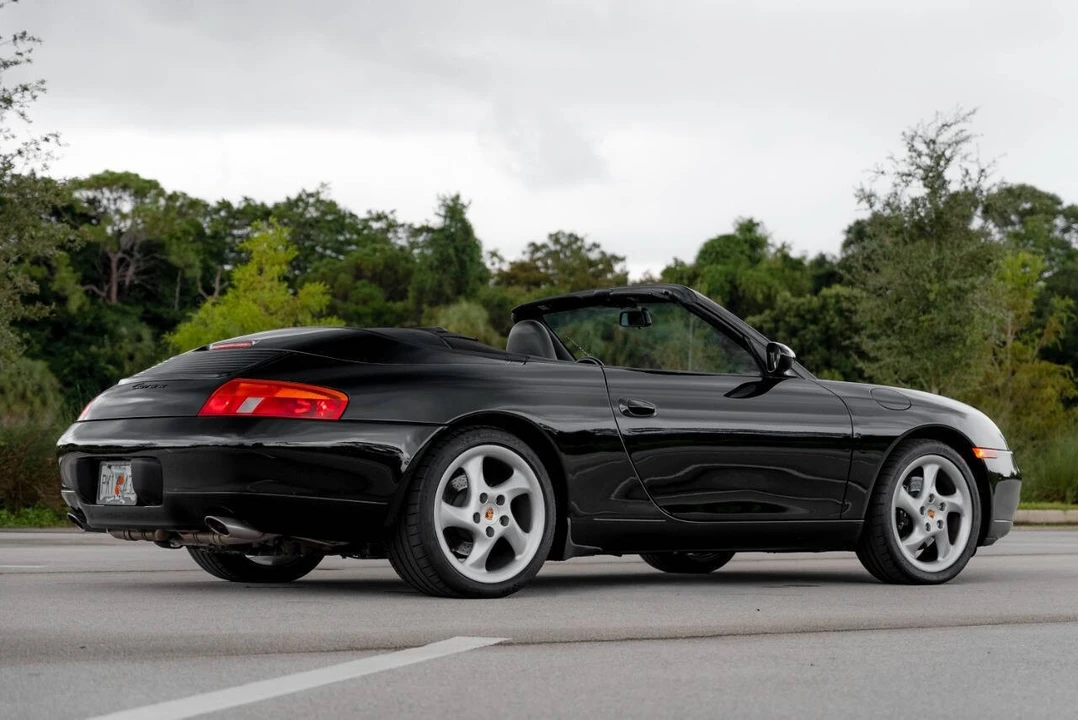 1999 Porsche 996 Carrera - Image 8 of 21