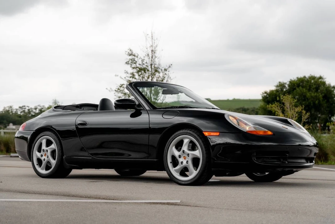 1999 Porsche 996 Carrera - Image 2 of 21