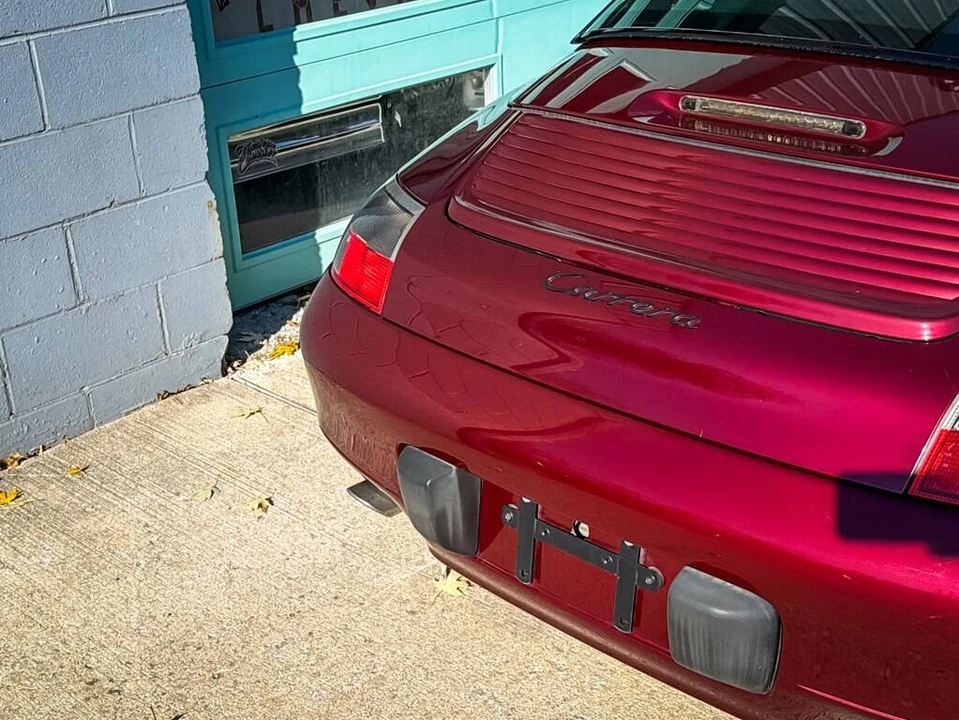 1999 Porsche 996 Carrera - Image 14 of 21