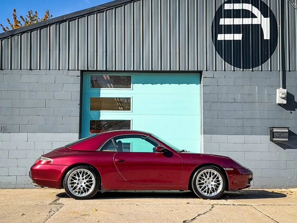 1999 Porsche 996 Carrera - Image 10 of 21
