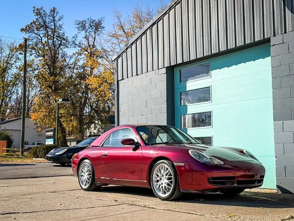 1999 Porsche 996 Carrera - Image 11 of 21