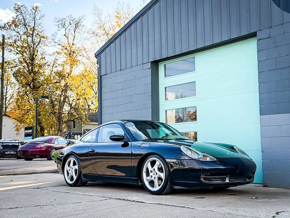 1999 Porsche 996 Carrera - Image 11 of 21