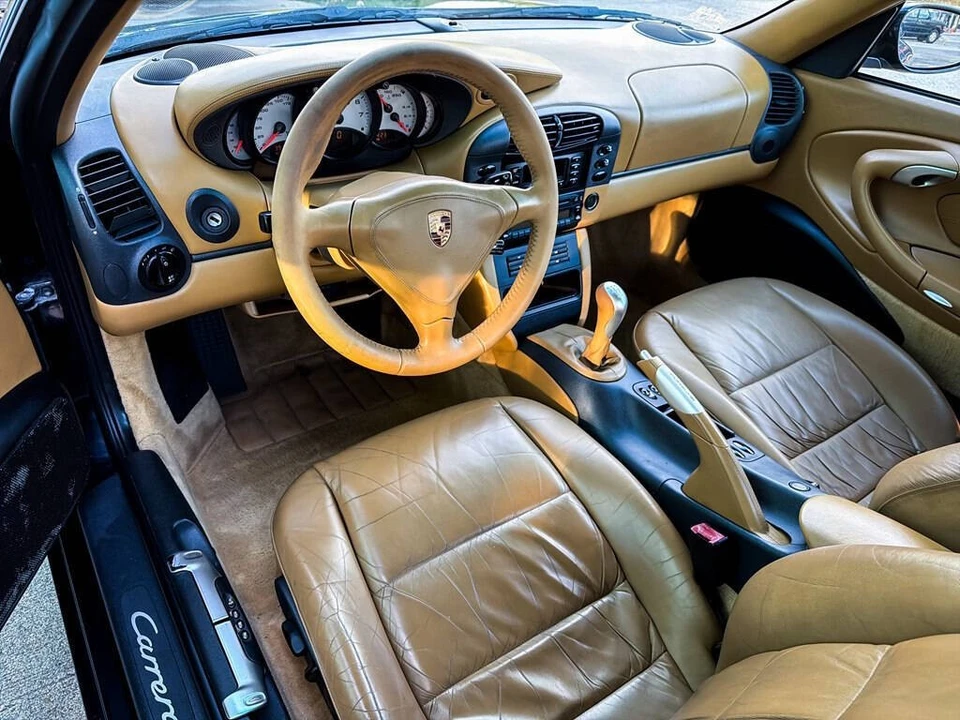 1999 Porsche 996 Carrera - Image 16 of 21