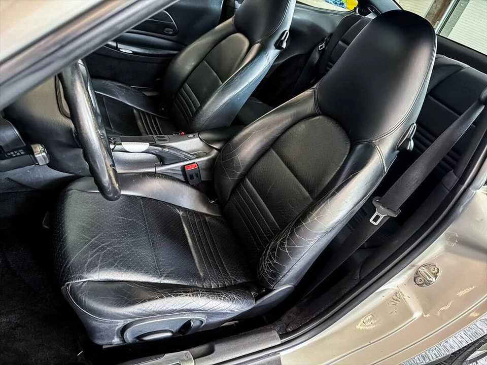 1999 Porsche 996 Carrera - Image 18 of 29