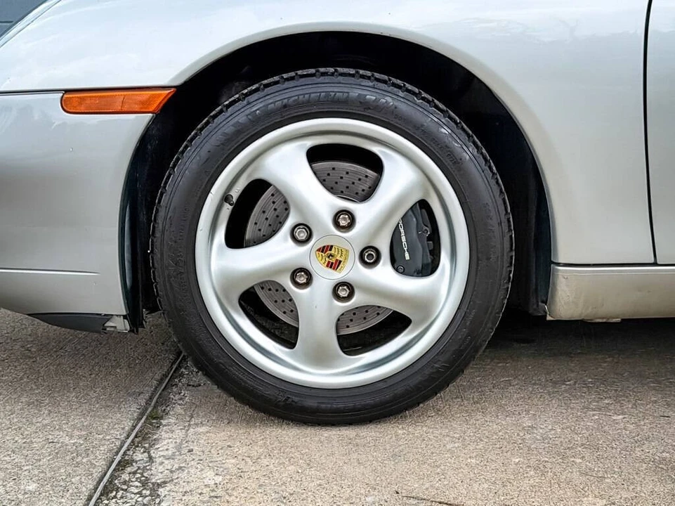 1999 Porsche 996 Carrera - Image 5 of 29
