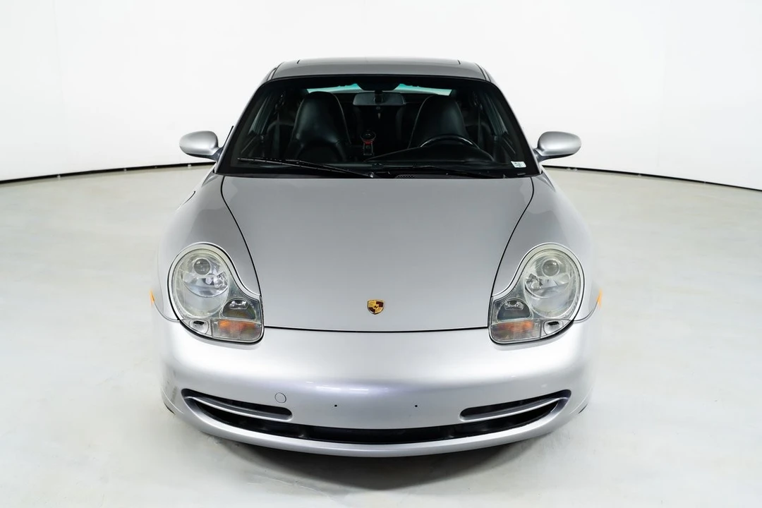 1999 Porsche 996 Carrera 4 - Image 4 of 12