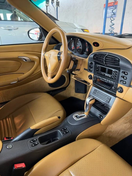 1999 Porsche 996 Carrera 4 - Image 12 of 24