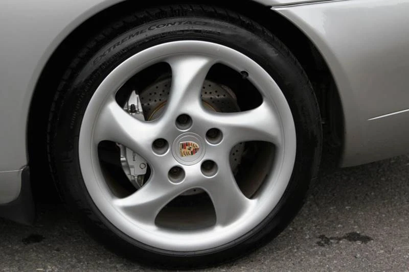 1999 Porsche 996 Carrera - Image 13 of 31