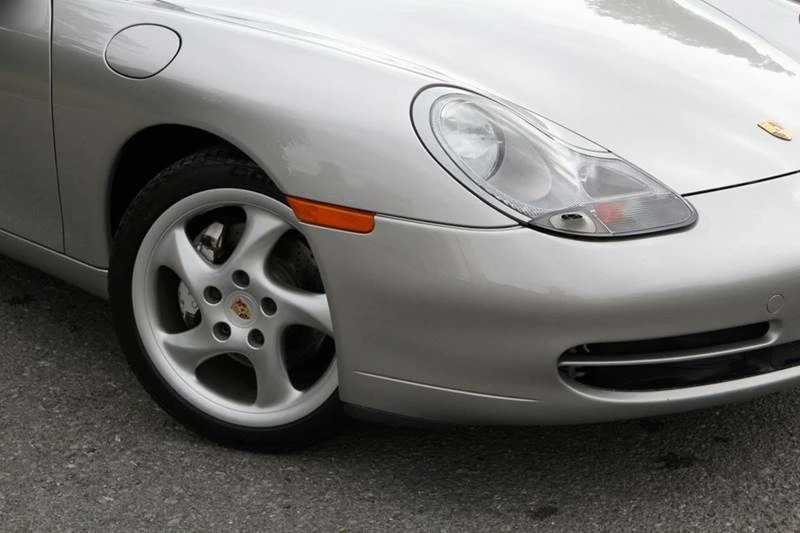 1999 Porsche 996 Carrera - Image 9 of 31
