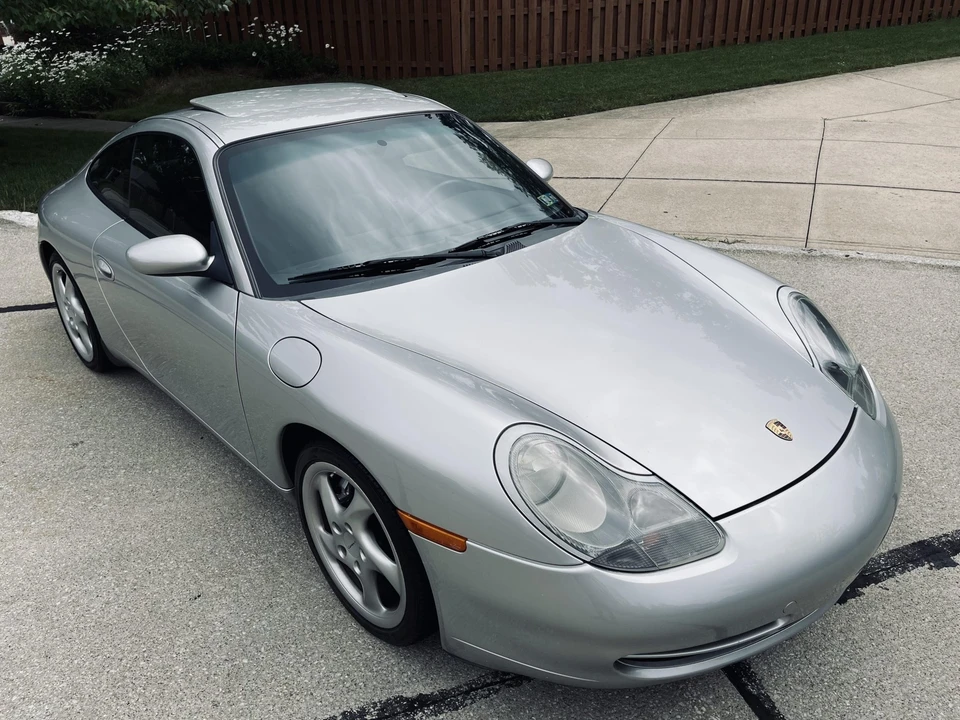 1999 Porsche 996 Carrera - Image 13 of 31