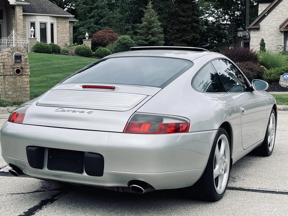 1999 Porsche 996 Carrera - Image 20 of 31