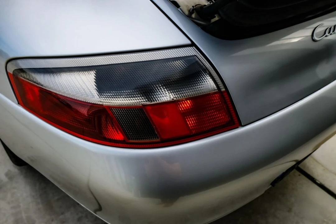 1999 Porsche 996 Carrera 4 - Image 30 of 30