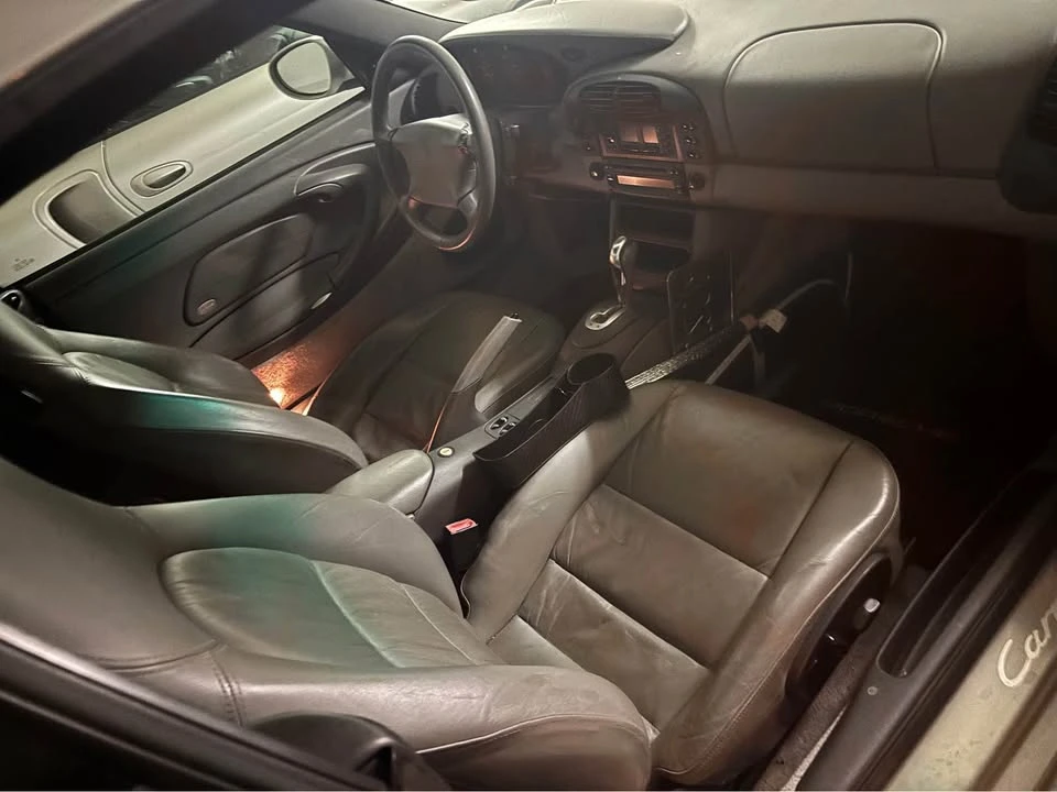 1999 Porsche 996 Carrera 4 - Image 2 of 7
