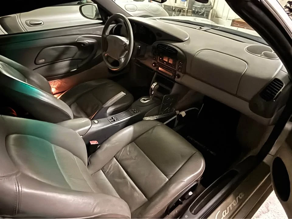 1999 Porsche 996 Carrera 4 - Image 6 of 7