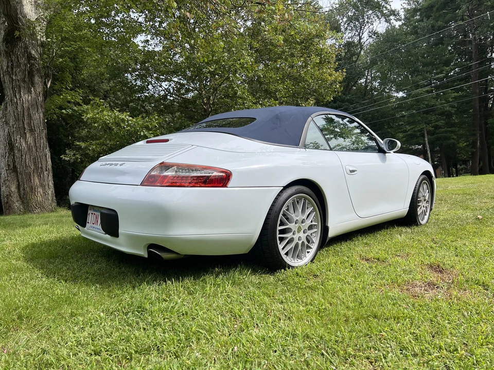 1999 Porsche 996 Carrera 4 - Image 15 of 31