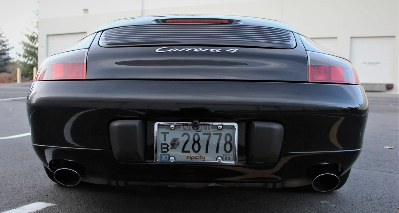 1999 Porsche 996 Carrera - Image 23 of 31