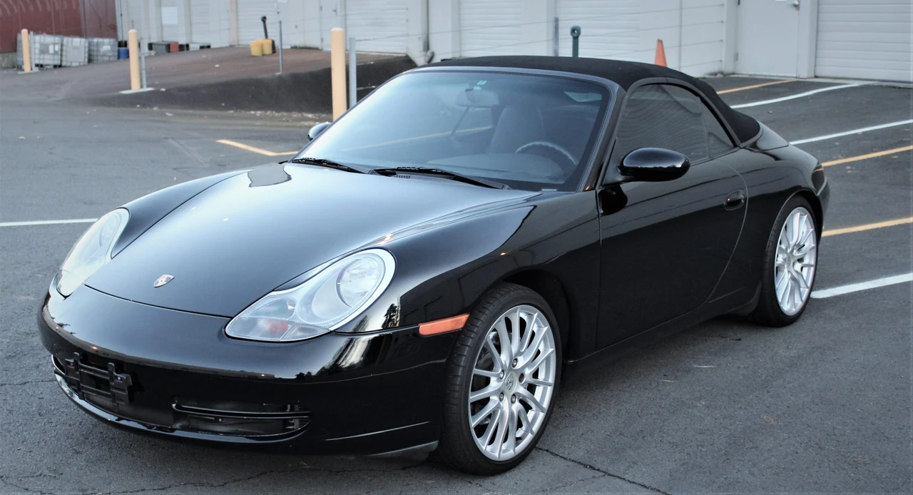 1999 Porsche 996 Carrera - Image 2 of 31