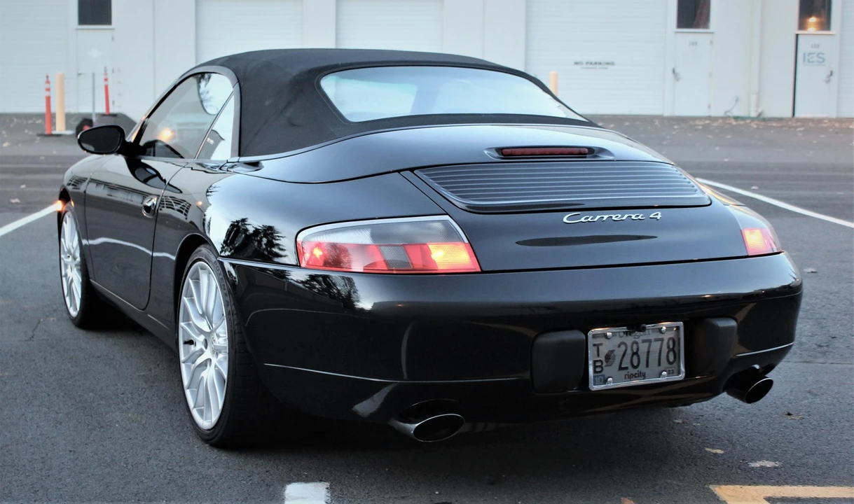 1999 Porsche 996 Carrera - Image 20 of 31