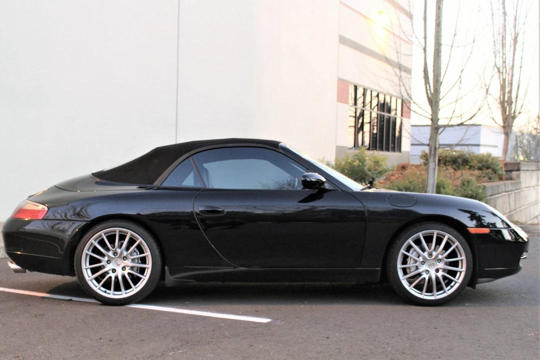 1999 Porsche 996 Carrera - Image 28 of 31