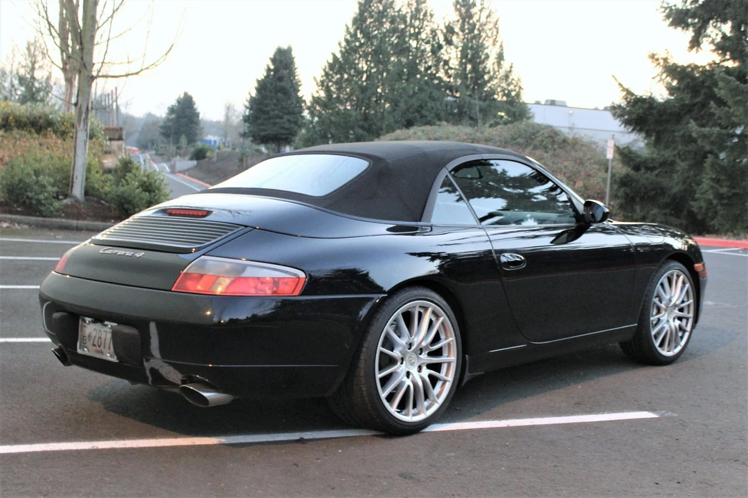 1999 Porsche 996 Carrera - Image 26 of 31