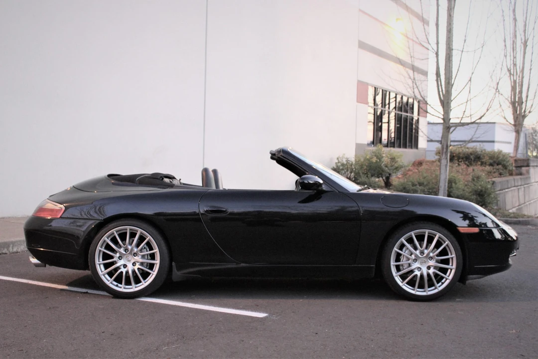 1999 Porsche 996 Carrera - Image 30 of 31