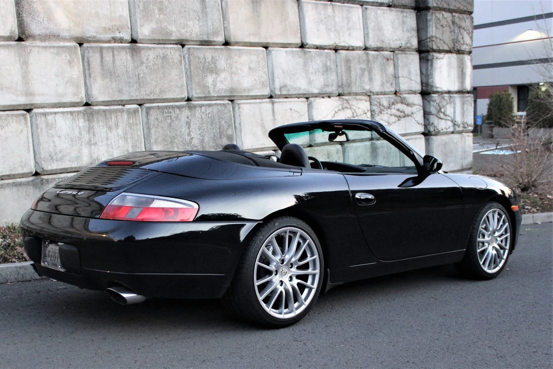 1999 Porsche 996 Carrera - Image 25 of 31
