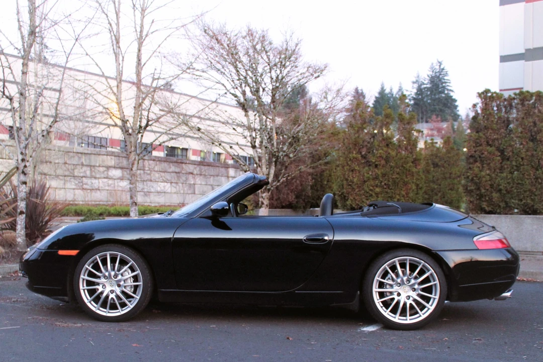 1999 Porsche 996 Carrera - Image 12 of 31