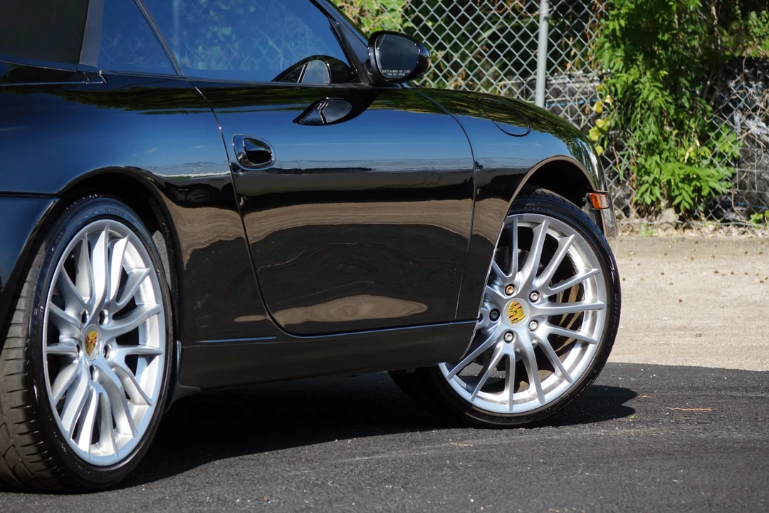 1999 Porsche 996 Carrera - Image 18 of 31