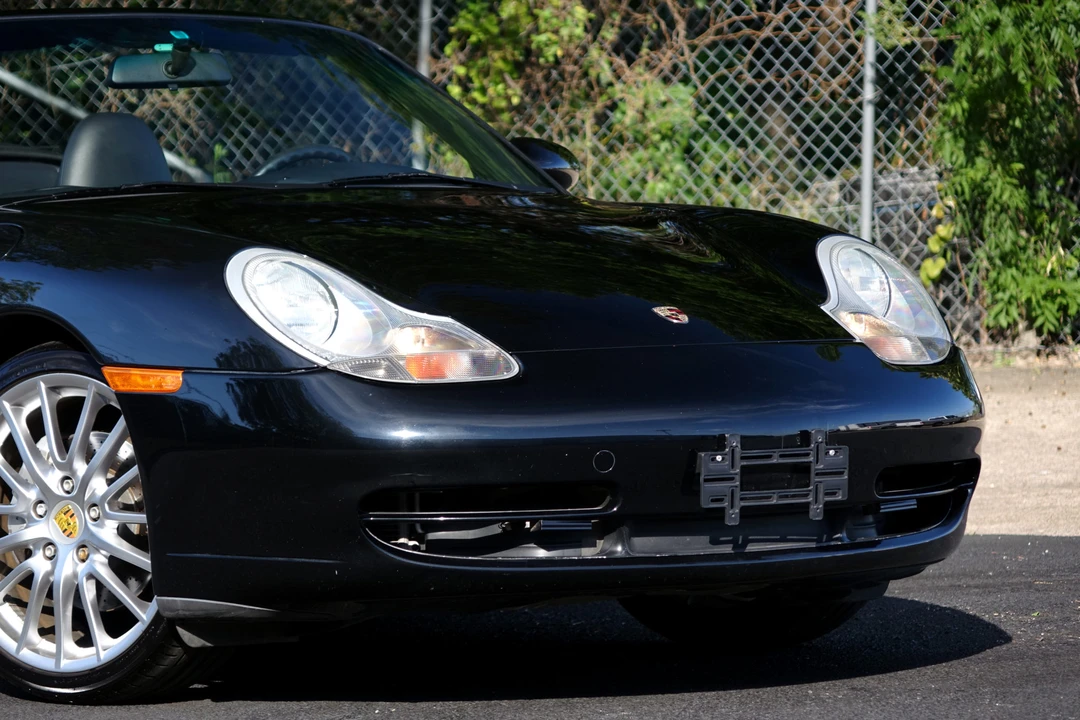 1999 Porsche 996 Carrera - Image 24 of 31