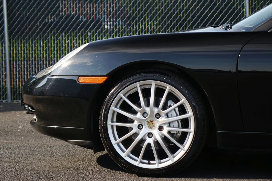 1999 Porsche 996 Carrera - Image 15 of 31