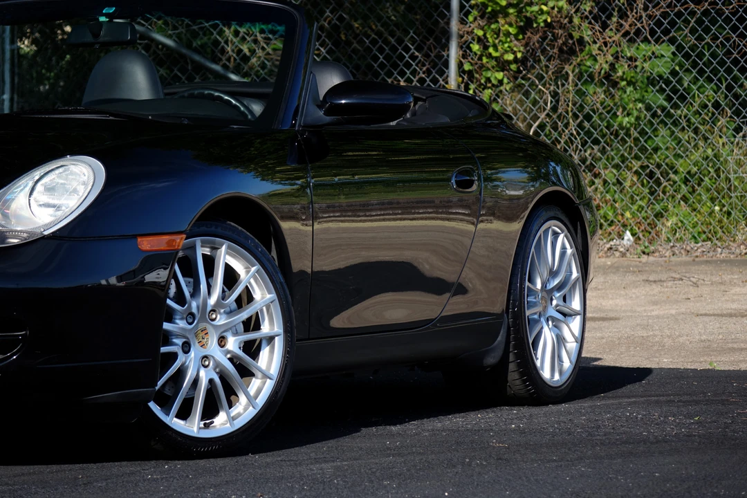 1999 Porsche 996 Carrera - Image 16 of 31