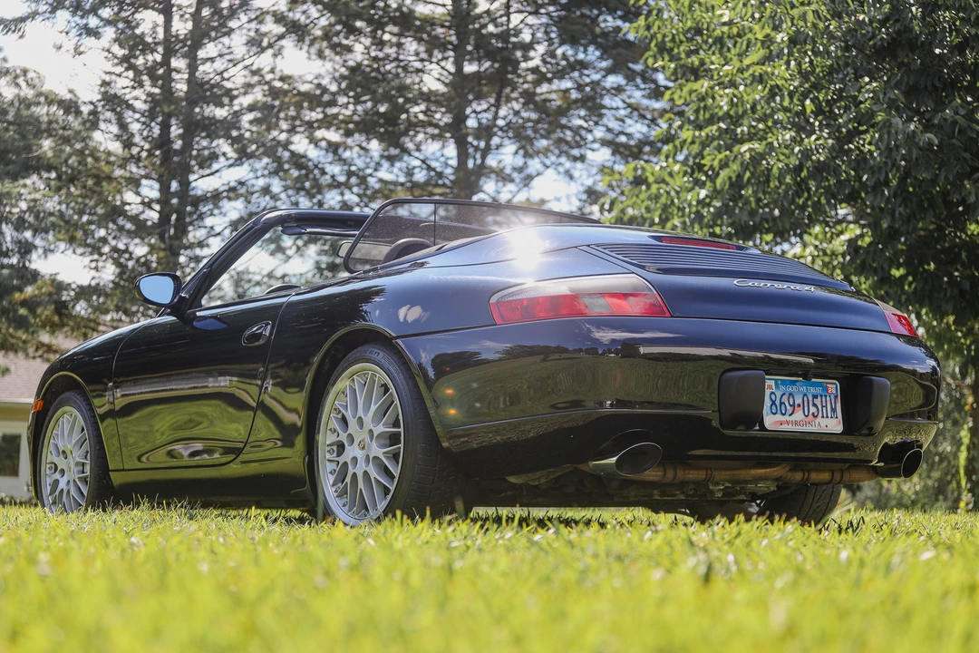 1999 Porsche 996 Carrera 4 - Image 17 of 31