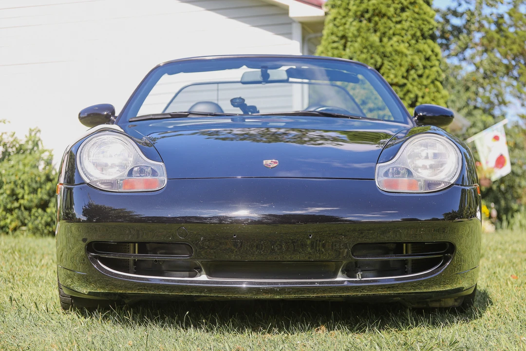 1999 Porsche 996 Carrera 4 - Image 25 of 31
