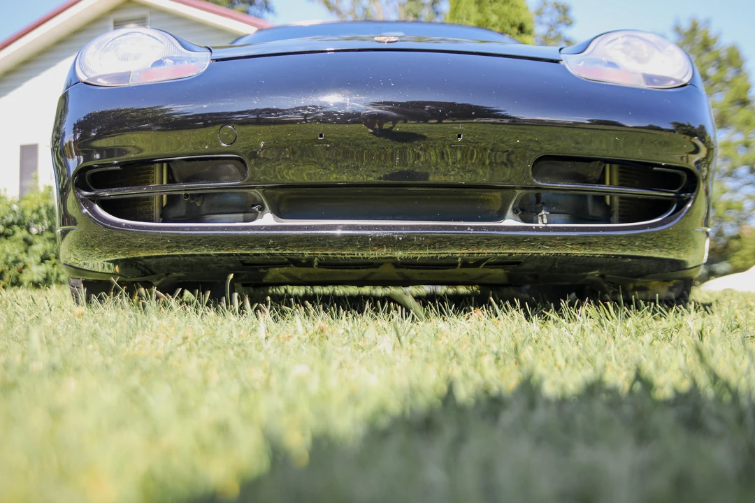 1999 Porsche 996 Carrera 4 - Image 28 of 31