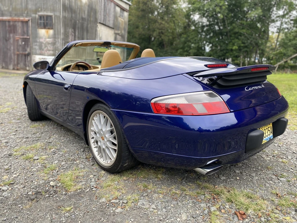 1999 Porsche 996 Carrera - Image 9 of 31