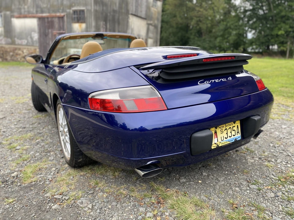 1999 Porsche 996 Carrera - Image 10 of 31