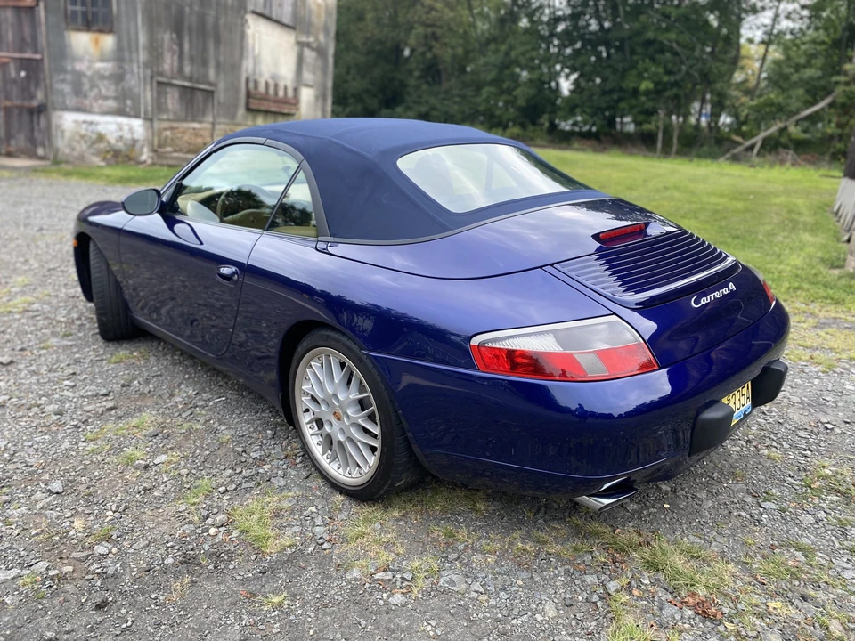 1999 Porsche 996 Carrera - Image 30 of 31