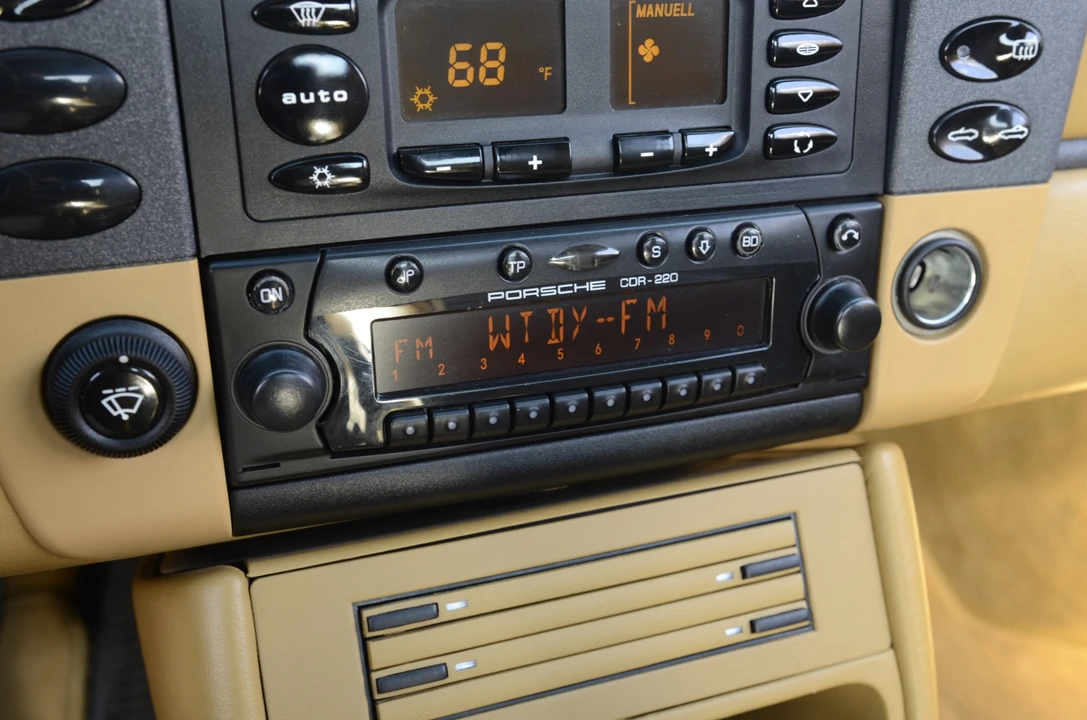 1999 Porsche 996 Carrera - Image 31 of 31