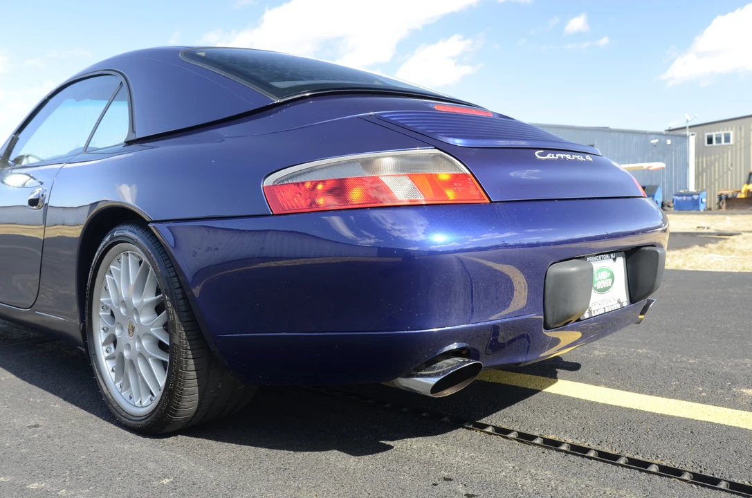 1999 Porsche 996 Carrera - Image 18 of 31