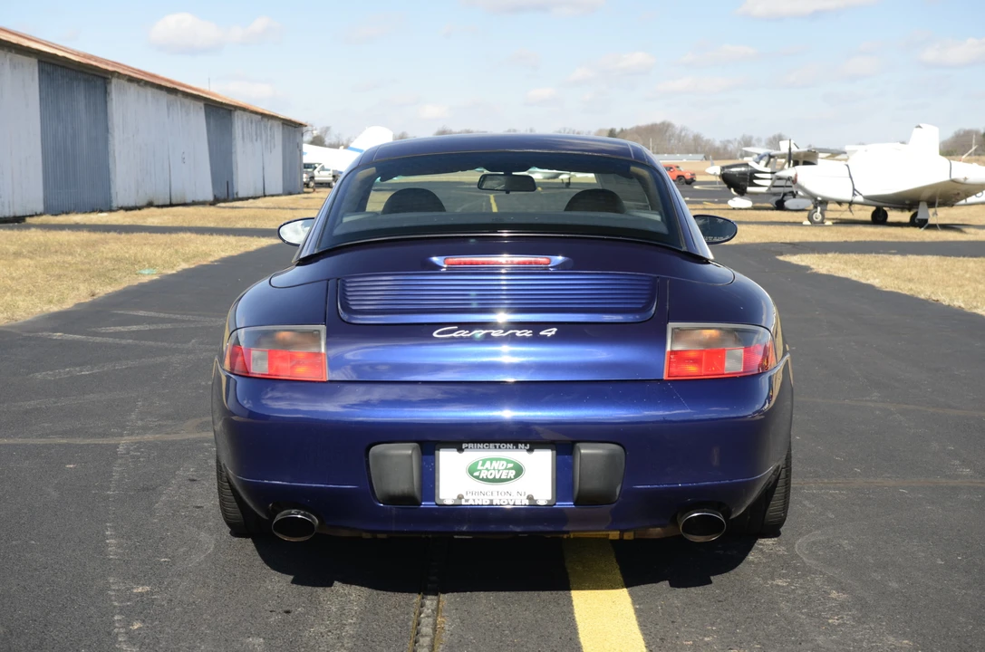 1999 Porsche 996 Carrera - Image 8 of 31