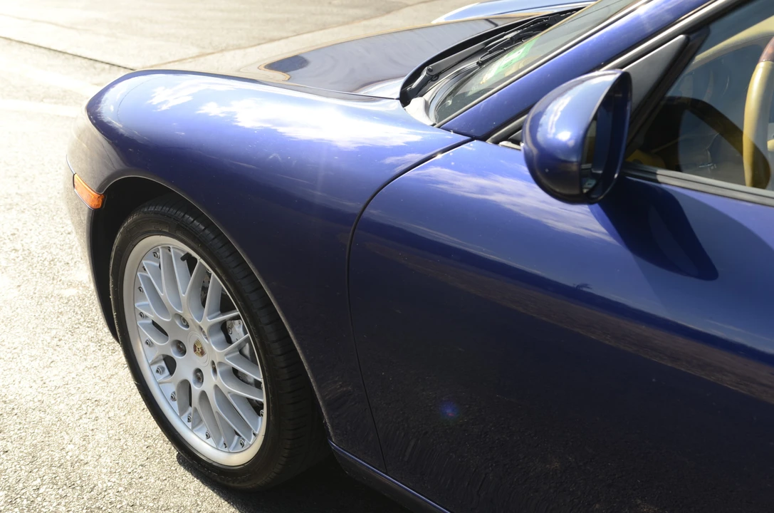 1999 Porsche 996 Carrera - Image 13 of 31