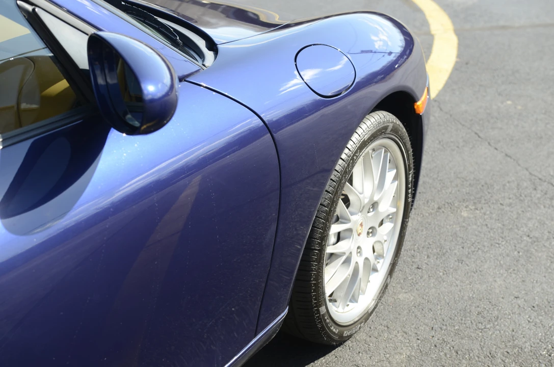 1999 Porsche 996 Carrera - Image 14 of 31